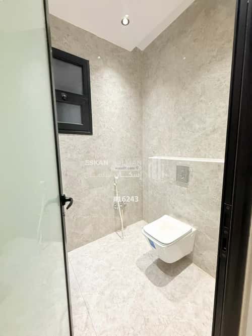 فيلا 356.28 متر مربع غربية على شارع 18م الشعلة، الدمام