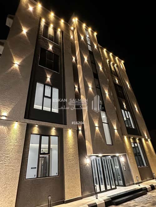 Floor 240 SQM with 7 bedrooms الرحاب 2، جازان