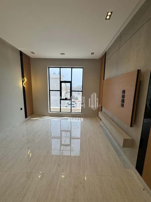 فيلا 352.67 متر مربع جنوبية على شارع 15م الروضة، أبو عريش - أبو عريش