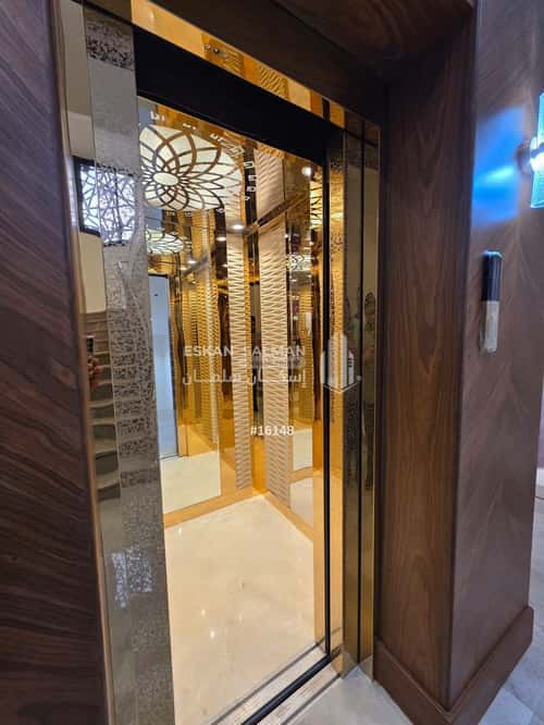 Apartment with 5 Bedrooms Al-Awaly, West Riyadh, Riyadh