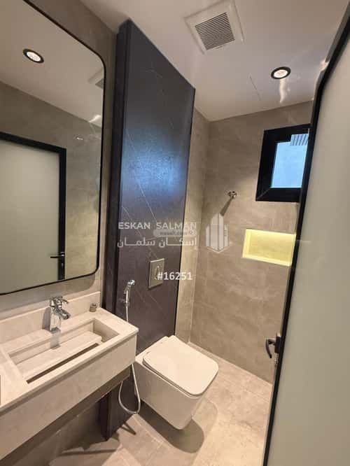 Apartment with 5 Bedrooms Al Hammraa, Khobar