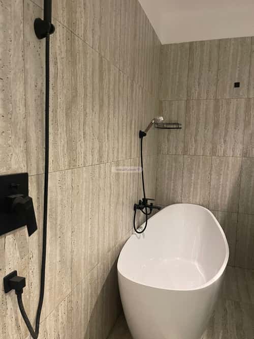 Apartment with 3 Bedrooms Qurtubah, East Riyadh, Riyadh
