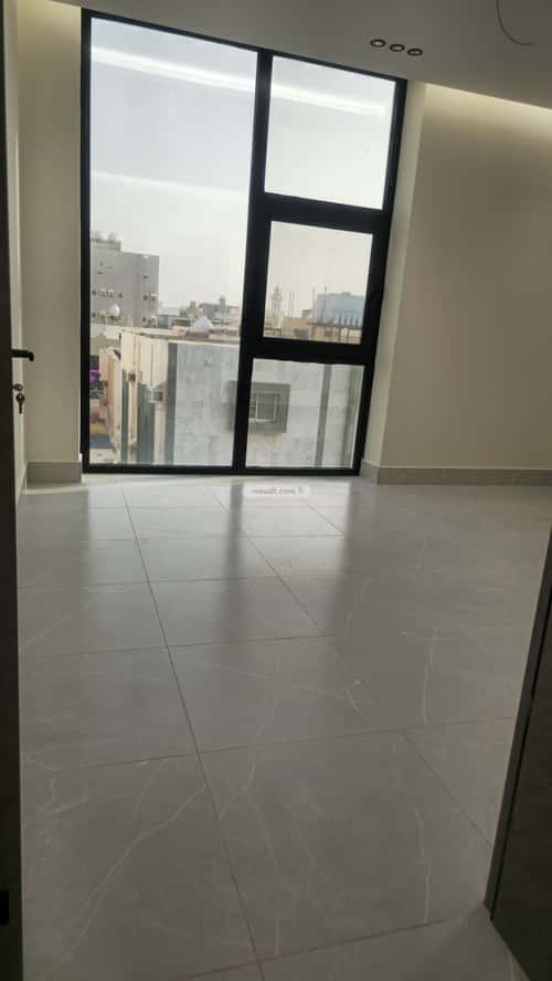 4 bedroom apartment in Al Naeem