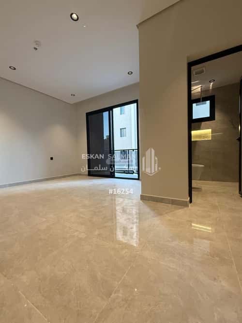 Apartment with 4 Bedrooms Al Hammraa, Khobar