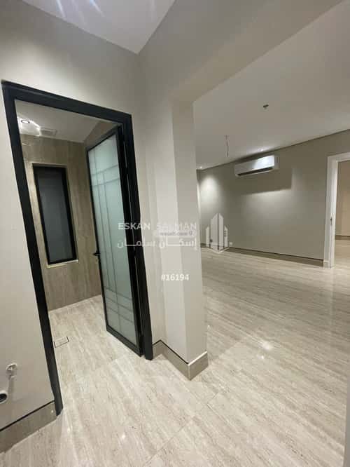 Apartment with 6 Bedrooms King Fahad Dist, Aldammam