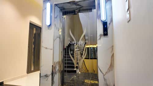 Apartment with 6 Bedrooms Al Maaridh, Khamis Mushait