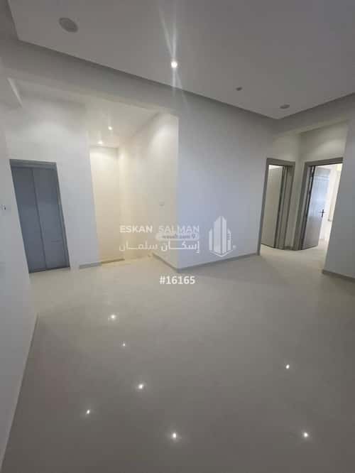 فيلا 270 متر مربع شرقية على شارع 15م المرجان، شرق الرياض، الرياض