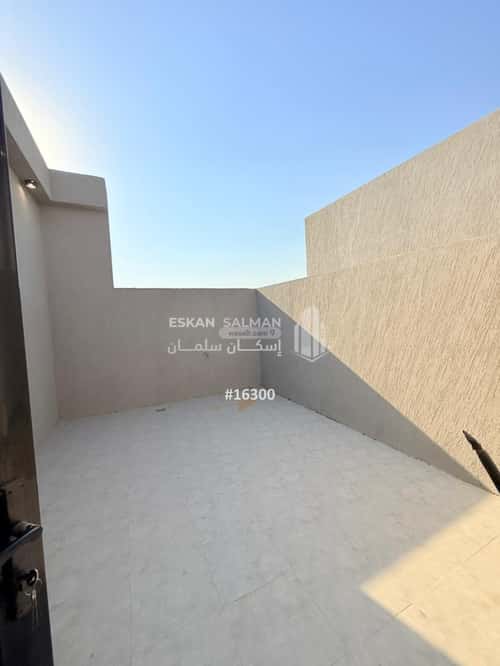 شقة ب 5 غرف هجر الخامس، الاحساء