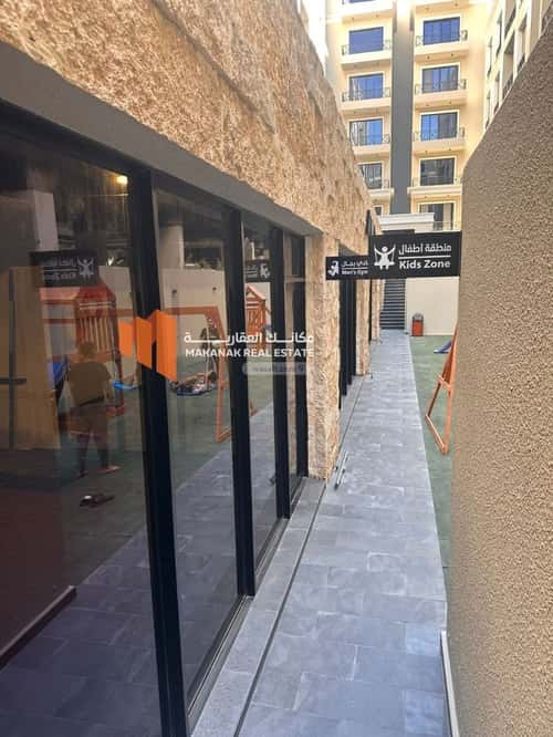 Apartment with 2 Bedrooms Al Hezam Al Thahaby, Khobar