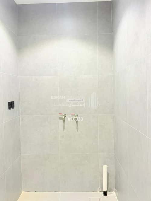 Apartment with 4 Bedrooms The Return, Al Ahsa
