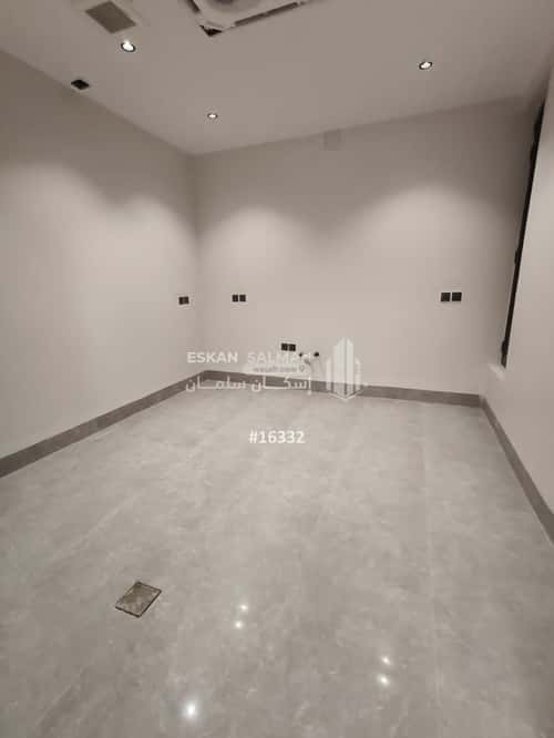Villa 338 SQM Facing South on 20m Width Street Al-Mahdiyah, West Riyadh, Riyadh