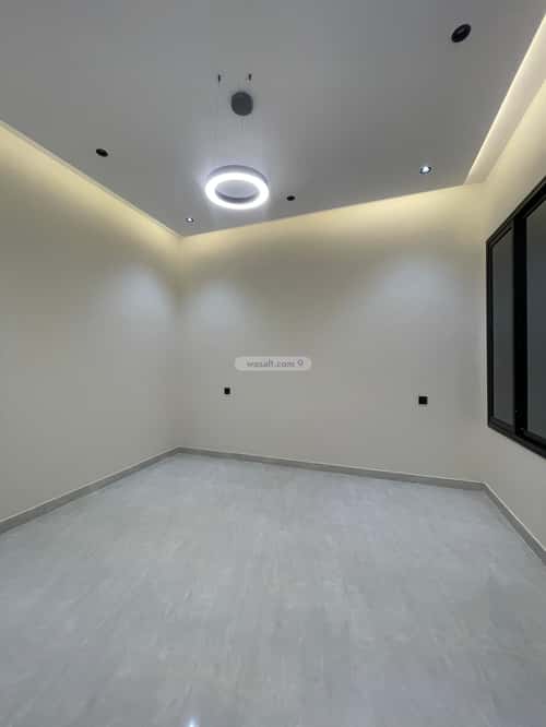 Apartment with 6 Bedrooms Dammam, Khamis Mushait