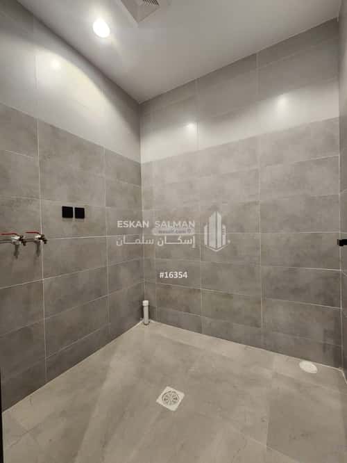 Villa 332.59 SQM Facing West on 15m Width Street Al Rahmanyah, East Jeddah, Jeddah