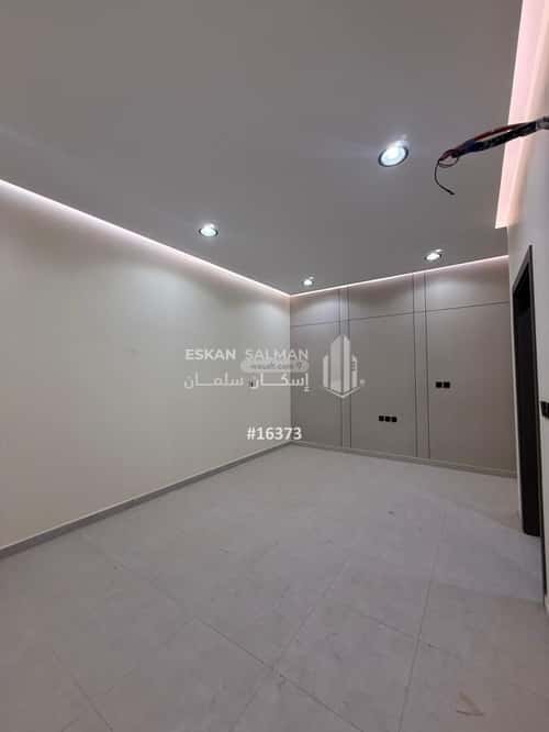 Apartment with 4 Bedrooms Second Education District, Al Ahsa