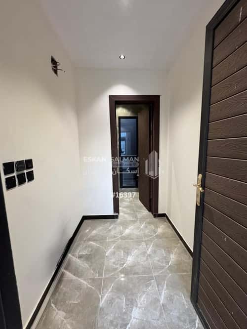 Floor 153.59 SQM with 6 Bedrooms Al- Nadwah, East Riyadh, Riyadh