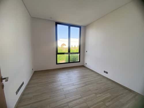 فيلا 1010.61 متر مربع واجهة جنوبية ب 5 غرف الروضة، شمال جدة، جدة