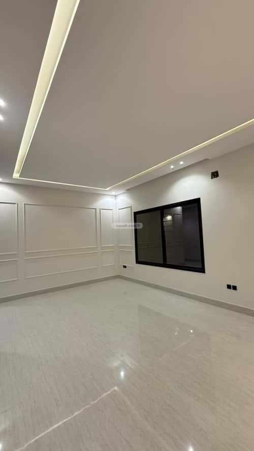 Villa 293.33 SQM Facing South on 15m Width Street Al-Janadriyah, East Riyadh, Riyadh