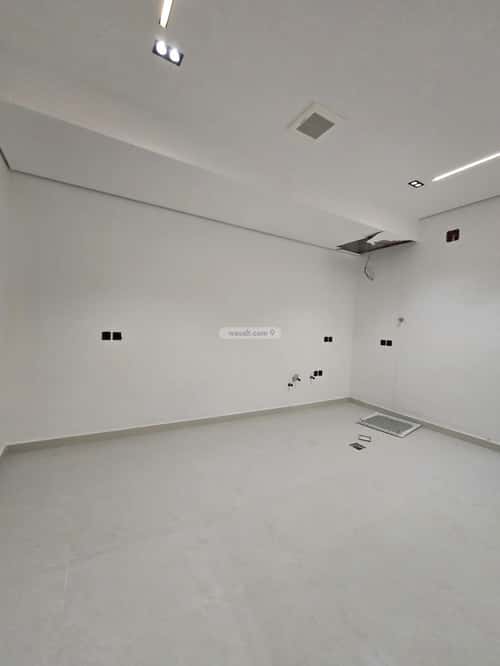 Floor 215.98 SQM with 4 Bedrooms Okaz, South Riyadh, Riyadh