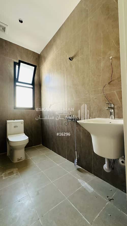 فيلا 396.67 متر مربع جنوبية على شارع 16م الأمواج، الخبر