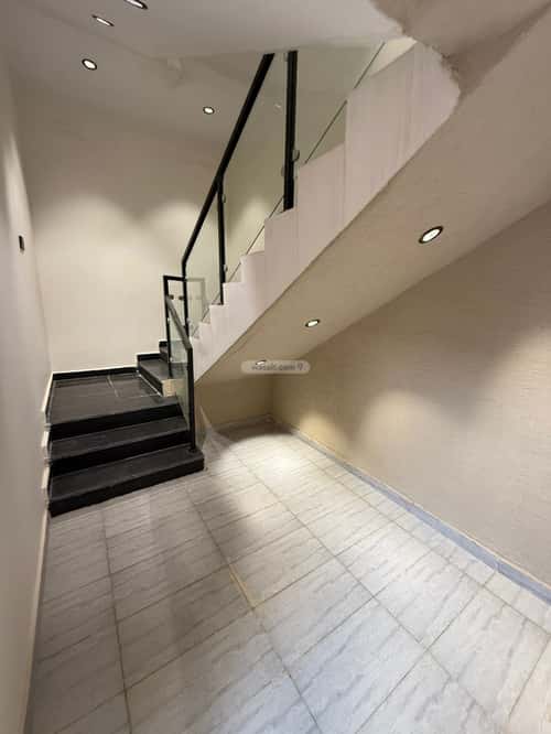 دور 142.4 متر مربع ب 5 غرف الندوة، شرق الرياض، الرياض