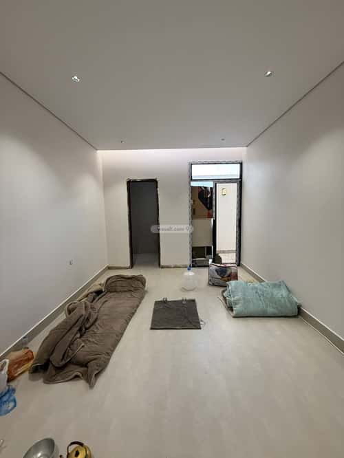 دور 6 غرف في الجنادرية