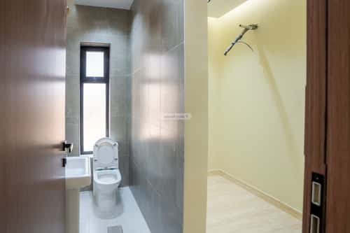 4 bedroom apartment in Al Rawdah