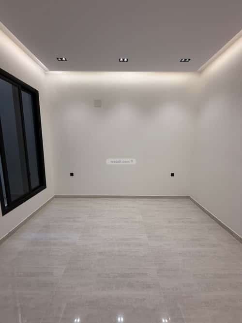 Floor with 5 Bedrooms Al-Maizaliyah, East Riyadh, Riyadh