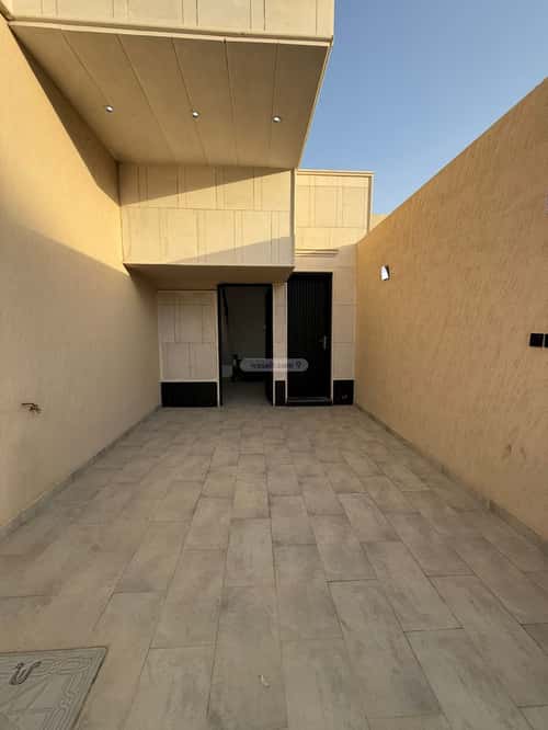 شقة 225 متر مربع ب 6 غرف الجنادرية، شرق الرياض، الرياض