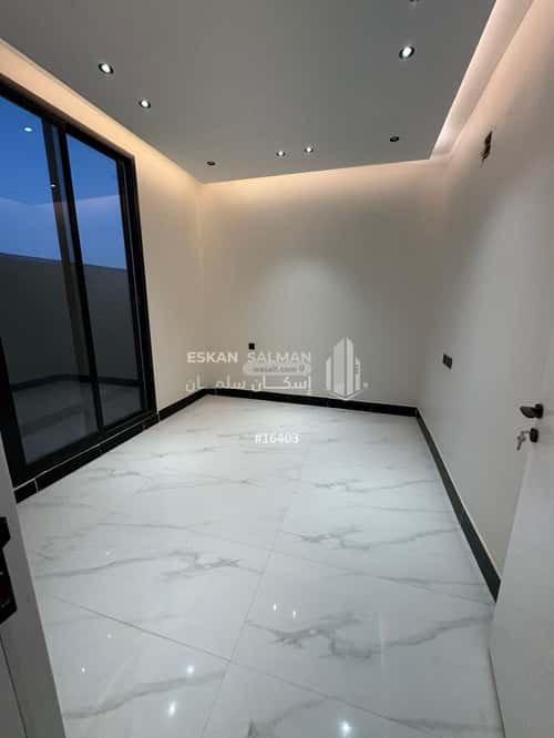 Apartment with 4 Bedrooms Al- Nadwah, East Riyadh, Riyadh