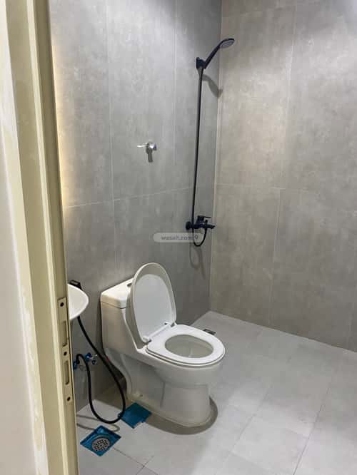 عمارة 1242 متر مربع واجهة شمالية ب 6 أدوار الكوثر، الخبر