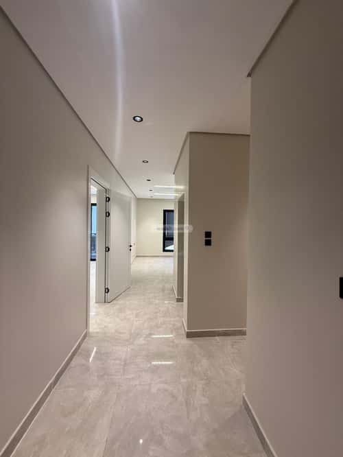 شقة 161 متر مربع ب 3 غرف الحمراء، الخبر