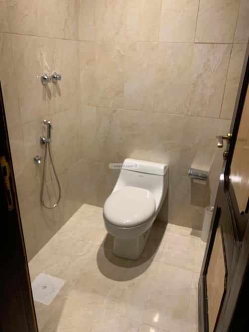 فيلا 300 متر مربع غربية على شارع 14م الياسمين، شمال الرياض، الرياض