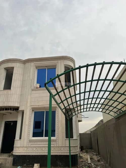 فيلا 582 متر مربع جنوبية على شارع 15م Um Al-Rasaf, Alttayif