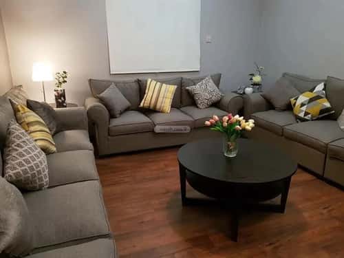 فيلا 500 متر مربع غربية على شارع 25م الزهرة، غرب الرياض، الرياض