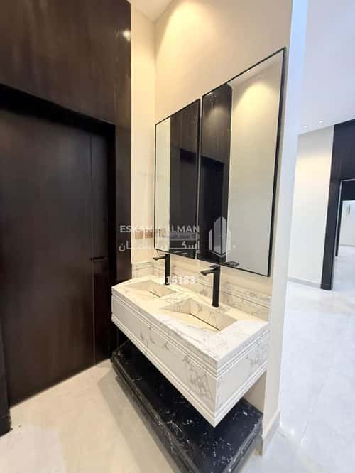 Apartment with 9 Bedrooms Al-Janadriyah, East Riyadh, Riyadh