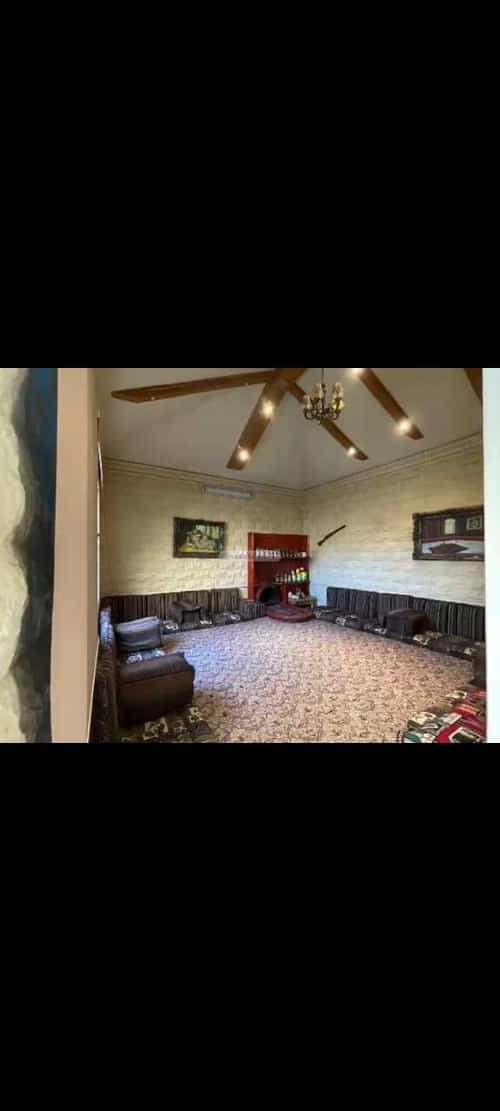 فيلا 535 متر مربع جنوبية شرقية على شارع 20م النقرة، حائل