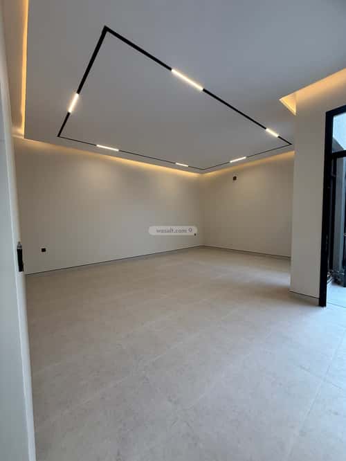 فيلا 270 متر مربع مع شقة واجهة شرقية الندوة، شرق الرياض، الرياض