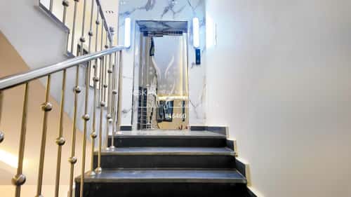 Floor 203.97 SQM with 6 Bedrooms Al Maaridh, Khamis Mushait