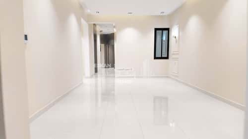 Floor 203 SQM with 6 bedrooms المعارض، خميس مشيط