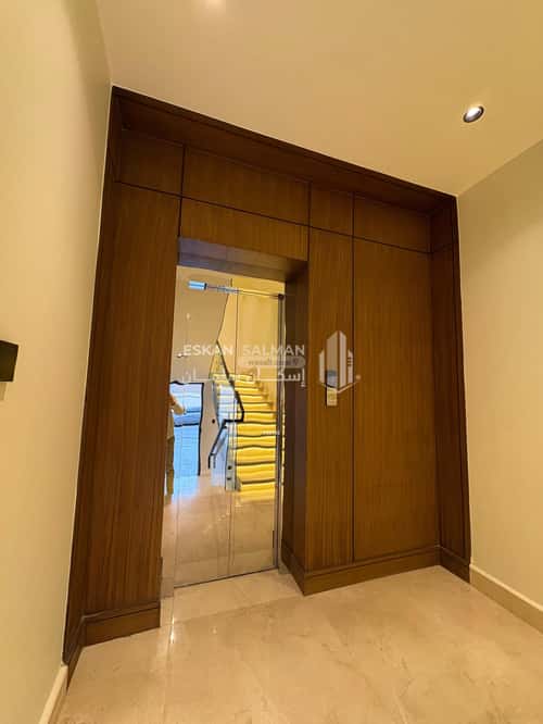 Floor 214 SQM with 5 bedrooms النرجس، شمال الرياض، الرياض