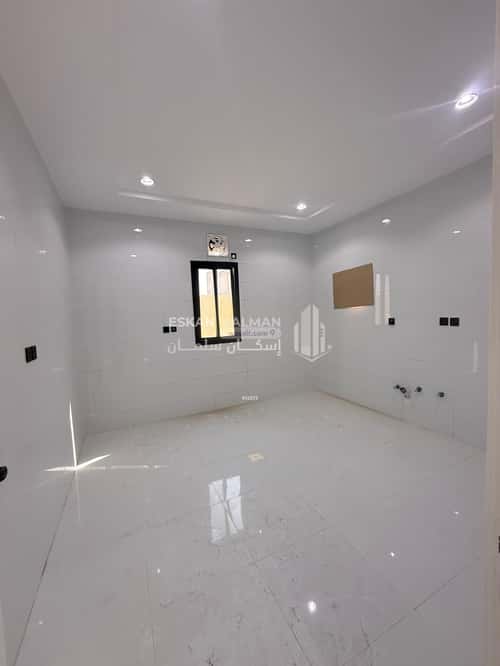 Villa 304.36 SQM Facing North on 25m Width Street Alfalaqalgadeed, Makkah Al Mukarramah