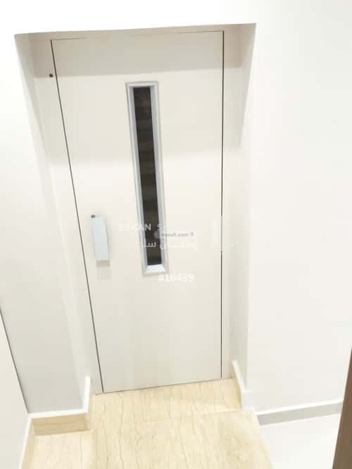 Villa 300 SQM Facing South on 15m Width Street Alghashashyaalgadeed, Makkah Al Mukarramah