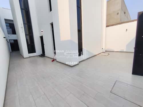 Villa 300 SQM Facing South on 15m Width Street Alghashashyaalgadeed, Makkah Al Mukarramah