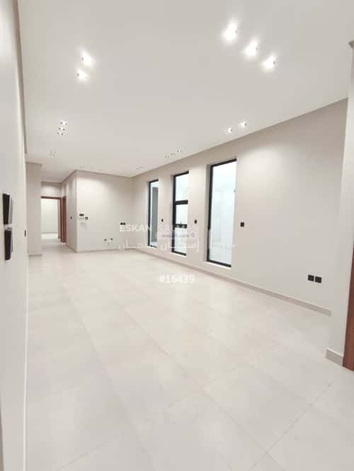 Villa 300 SQM Facing South on 15m Width Street Alghashashyaalgadeed, Makkah Al Mukarramah
