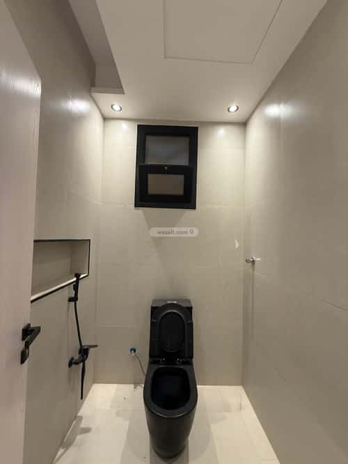 Apartment with 5 Bedrooms Dahrat Laban, West Riyadh, Riyadh