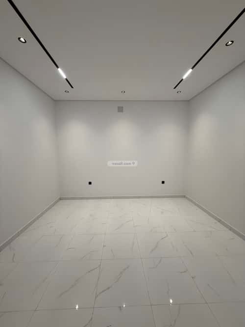 5 bedroom floor in Al Janadriyah