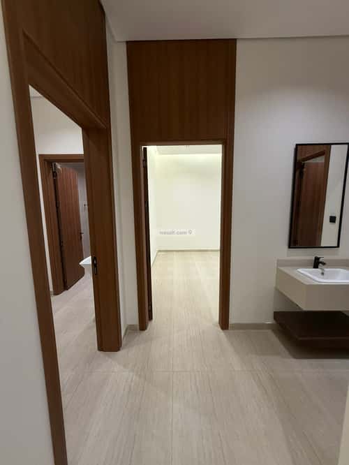 Apartment 210 SQM with 6 Bedrooms Al Bayan, East Riyadh, Riyadh