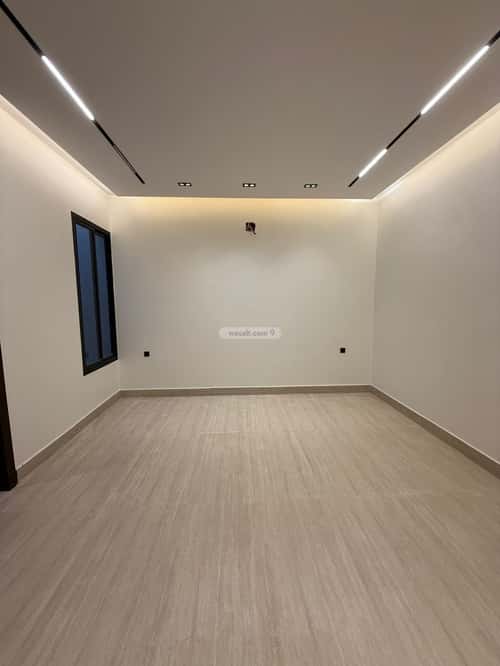 Floor with 5 Bedrooms Al Marjan, East Riyadh, Riyadh