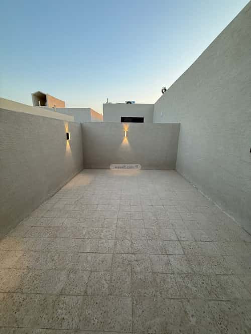Apartment 247 SQM with 6 Bedrooms Al- Nadwah, East Riyadh, Riyadh