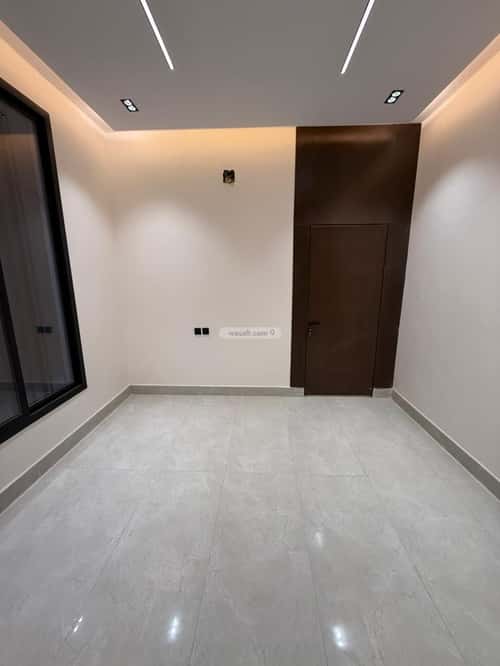 شقة 247 متر مربع ب 6 غرف الندوة، شرق الرياض، الرياض